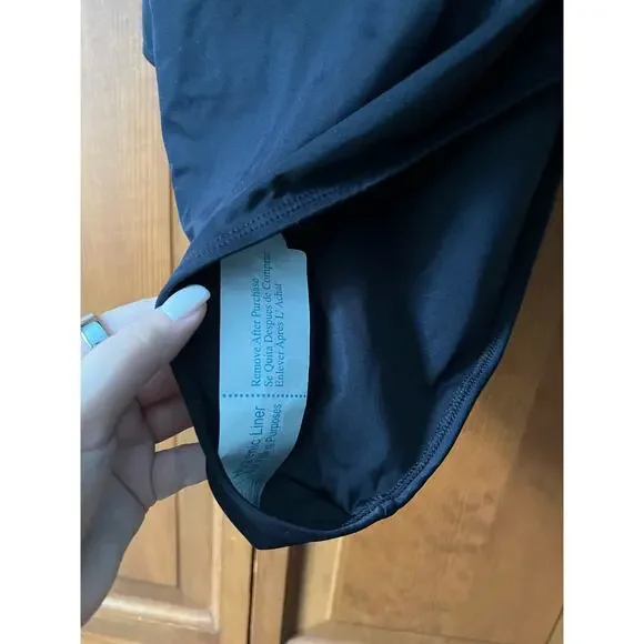 NWT Andie Women's The Amalfi Classic One Piece AO204 Smooth Swimsuit Black SZ M - Picture 5 of 13